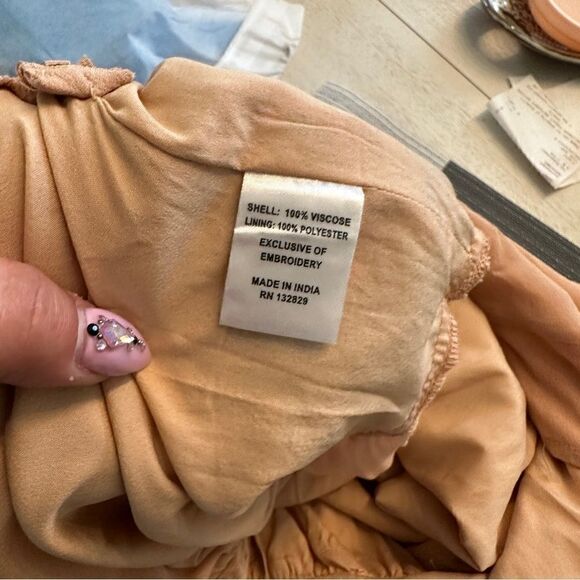 Stunning NWT tularosa coraline neon rose crochet boho maxi dress Sz XS - Picture 7 of 11